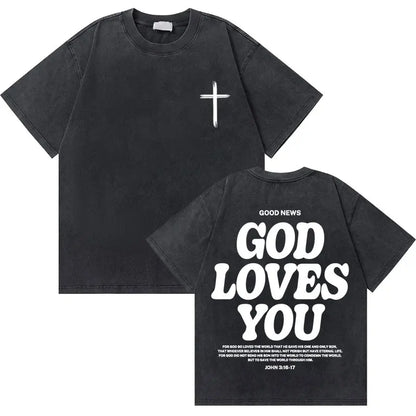 T-shirt chrétien effet délavé "GOD loves you"